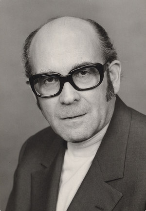 Ernst Kaiser. Portrait conservé dans les archives photographiques de la bibliothèque ETH de Zurich.